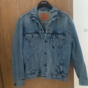 Levi's Blue Lightweight Denim Jacket